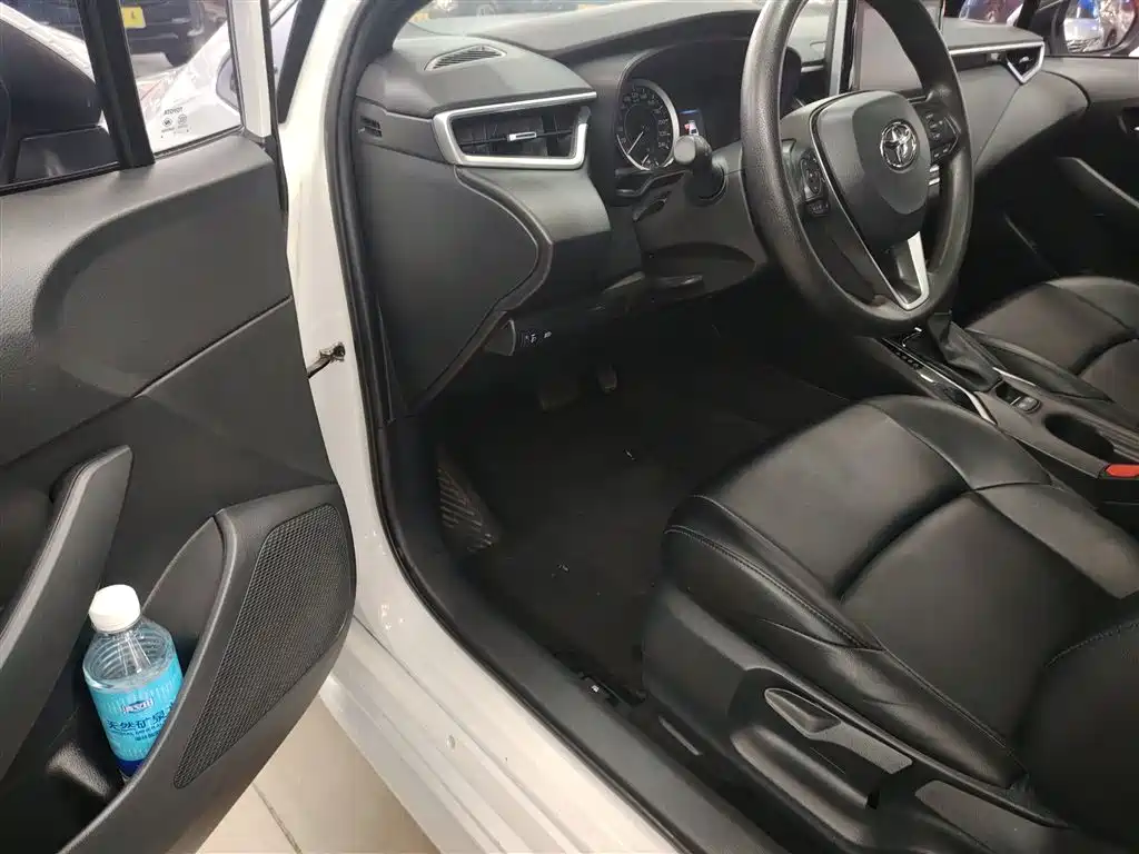 Toyota Levin 2021 185T CVT Luxury Edition фото 16