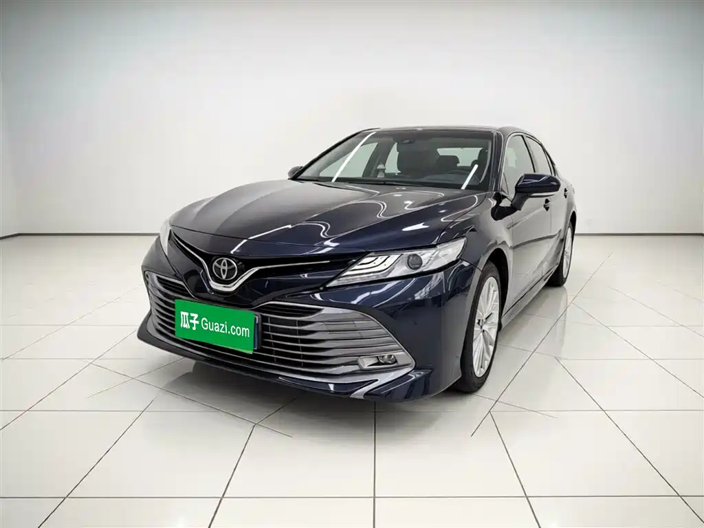 Toyota Camry 2019 Facelift 2.5G Luxury Edition фото 2