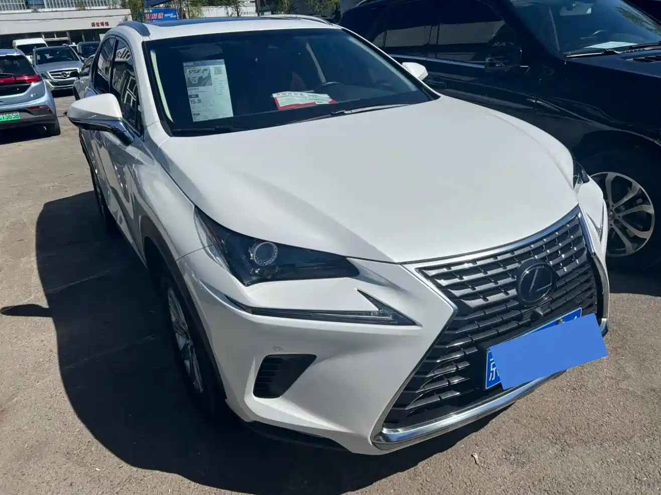 LEXUS NX