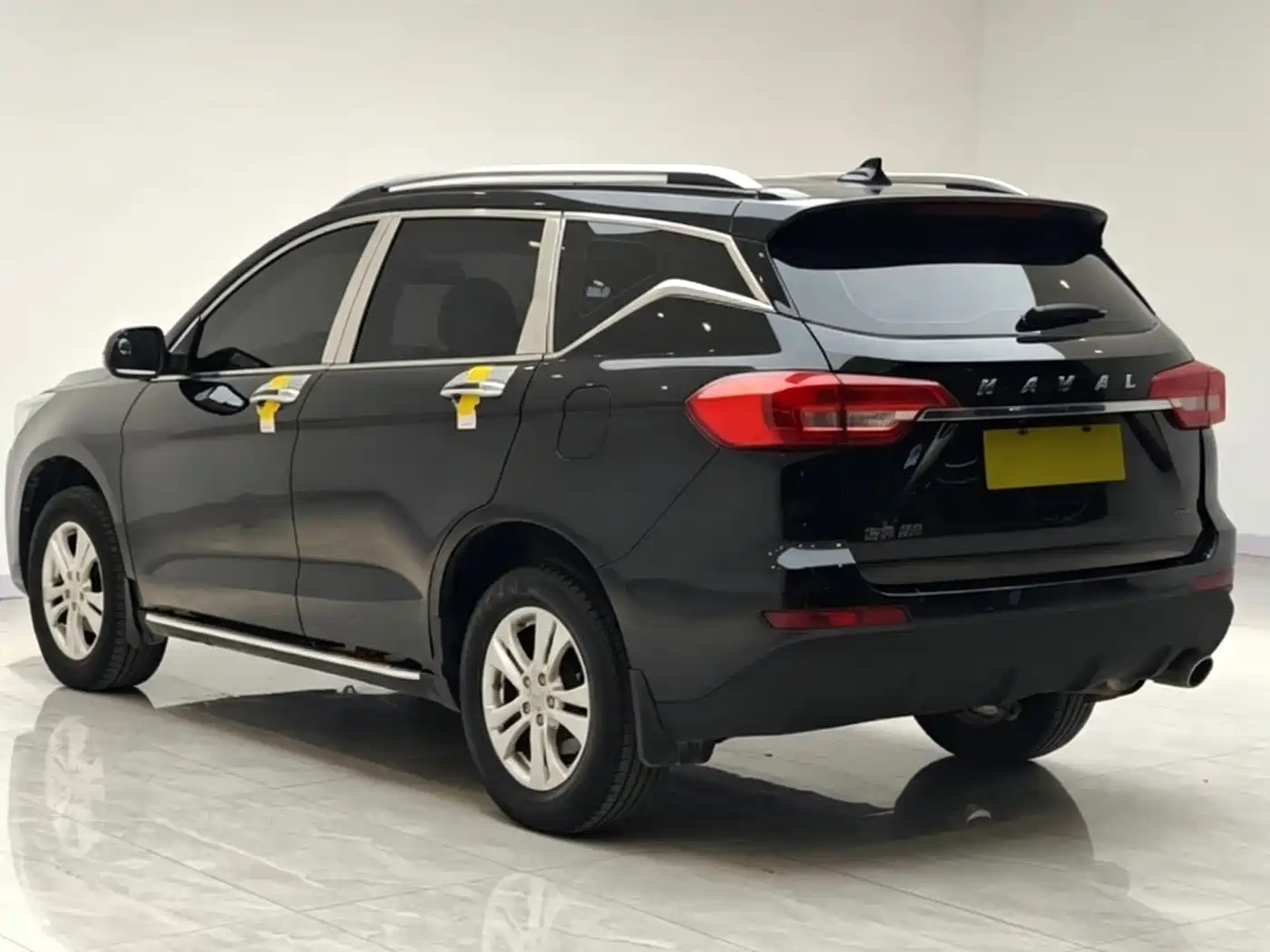 Фото 5 - Haval M6