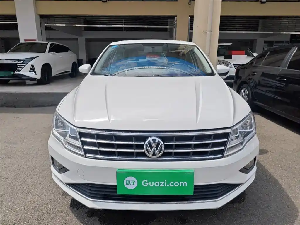 Volkswagen Jetta 2017 1.5L Automatic Comfort фото 3