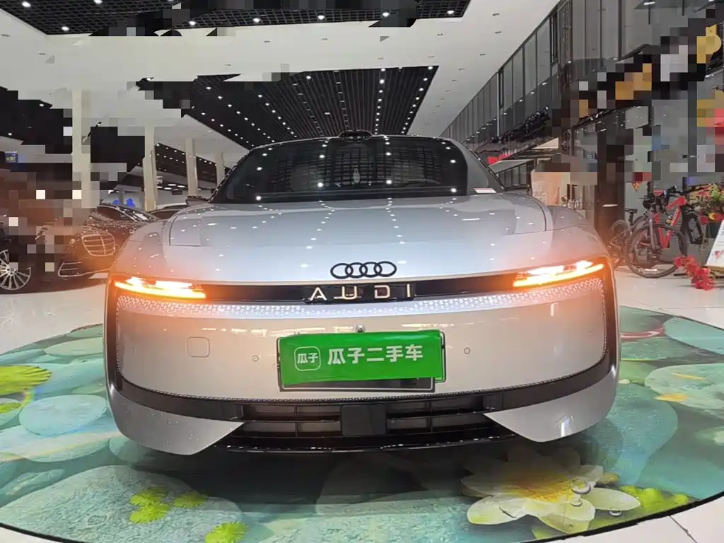 Фото 3 - Audi E5 Sportback