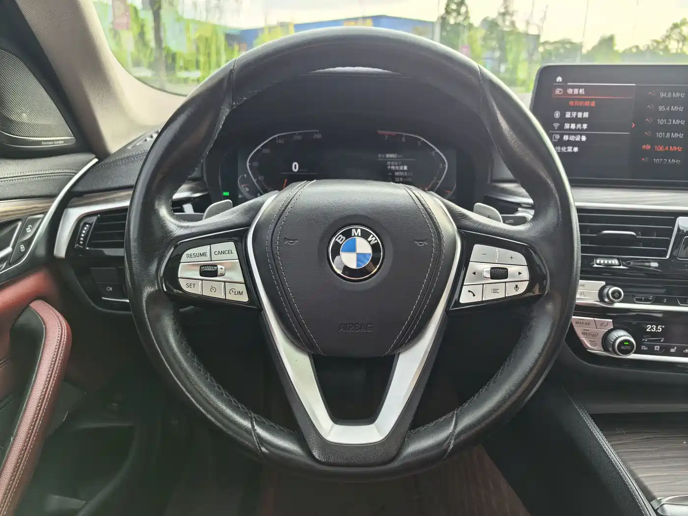Фото 10 - BMW 5 Series