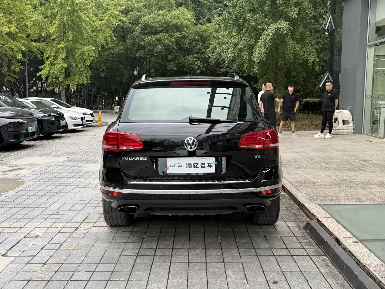 Фото 6 - Volkswagen Touareg