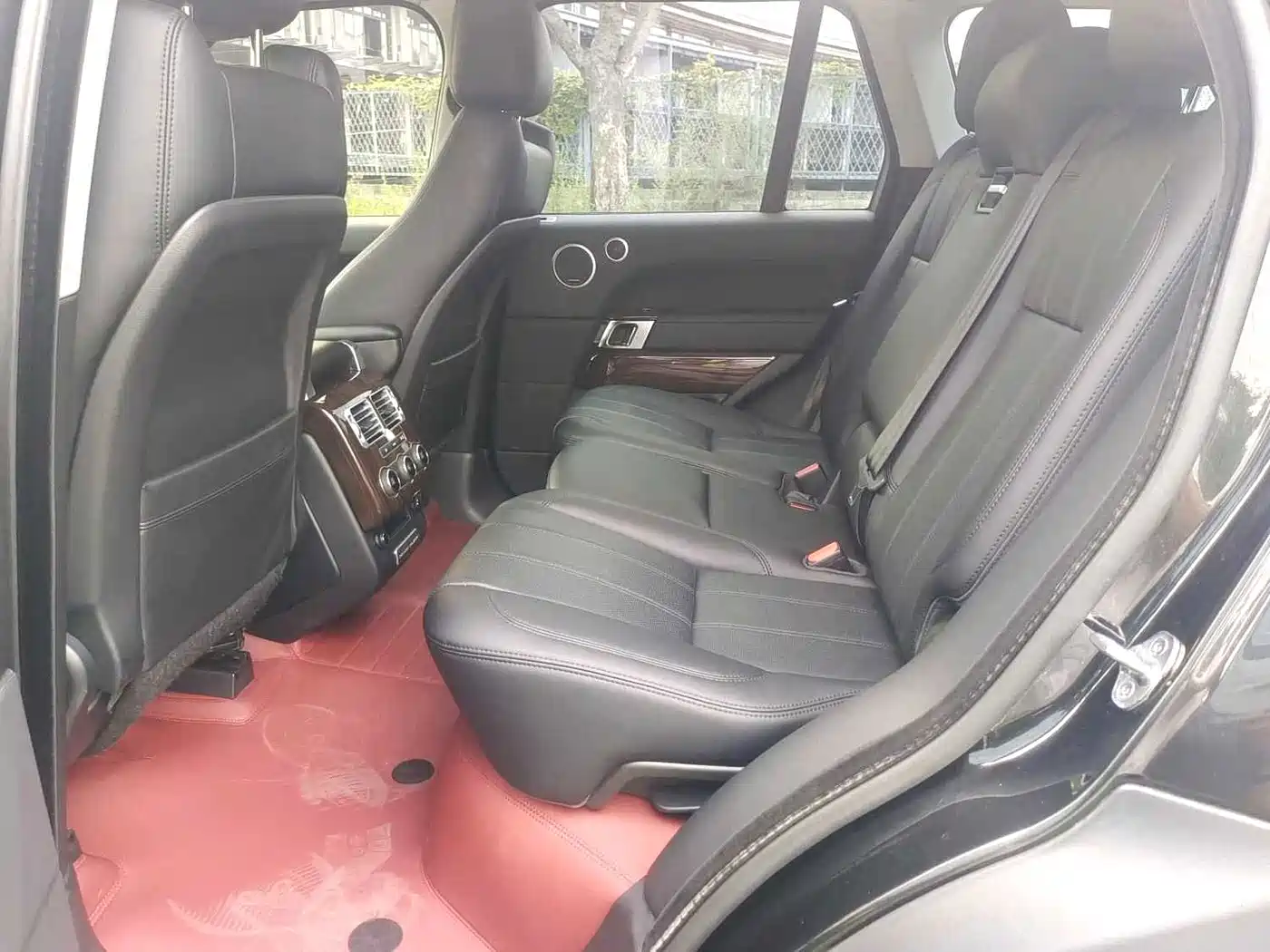 Фото 9 - Land Rover Range Rover
