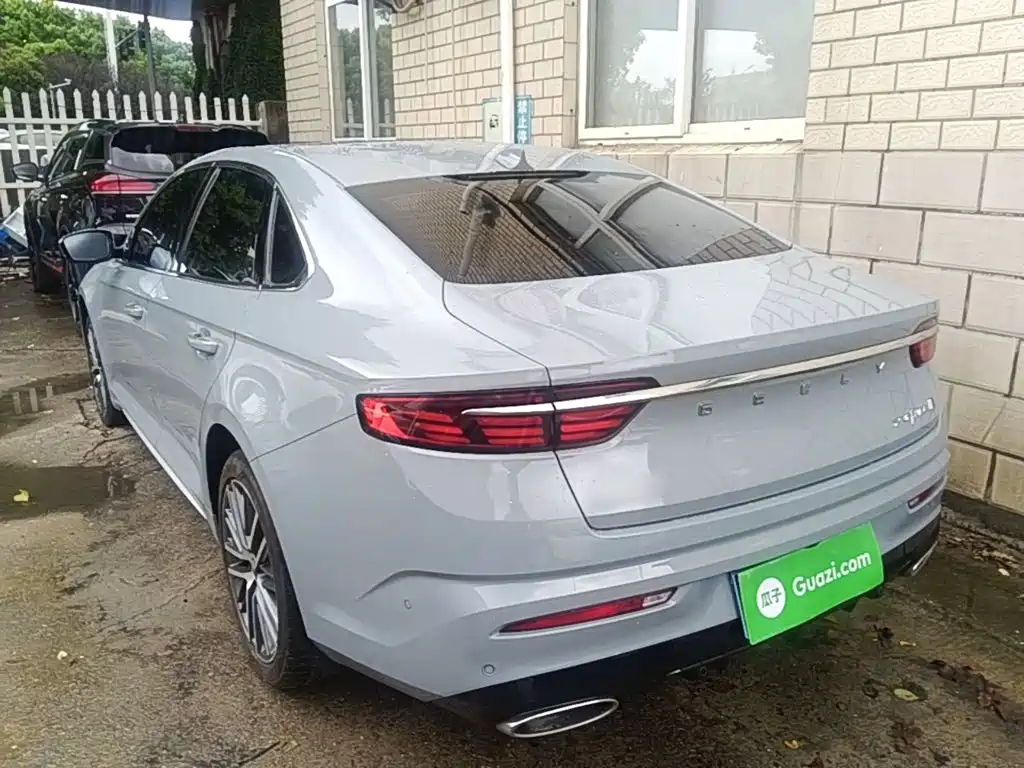 Фото 5 - Geely Preface