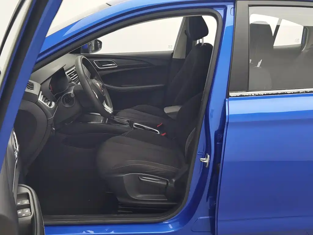 Photo 10 - Roewe i5