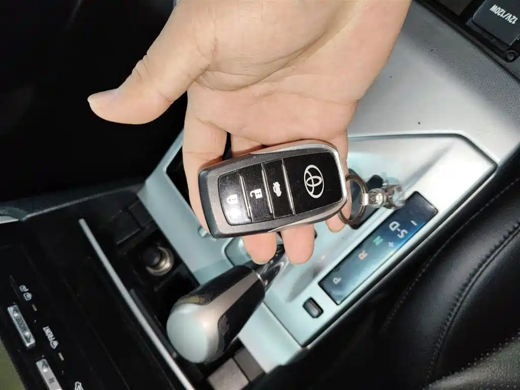 Toyota Camry 2012 Junrui 2.0S Dynamic Edition фото 9