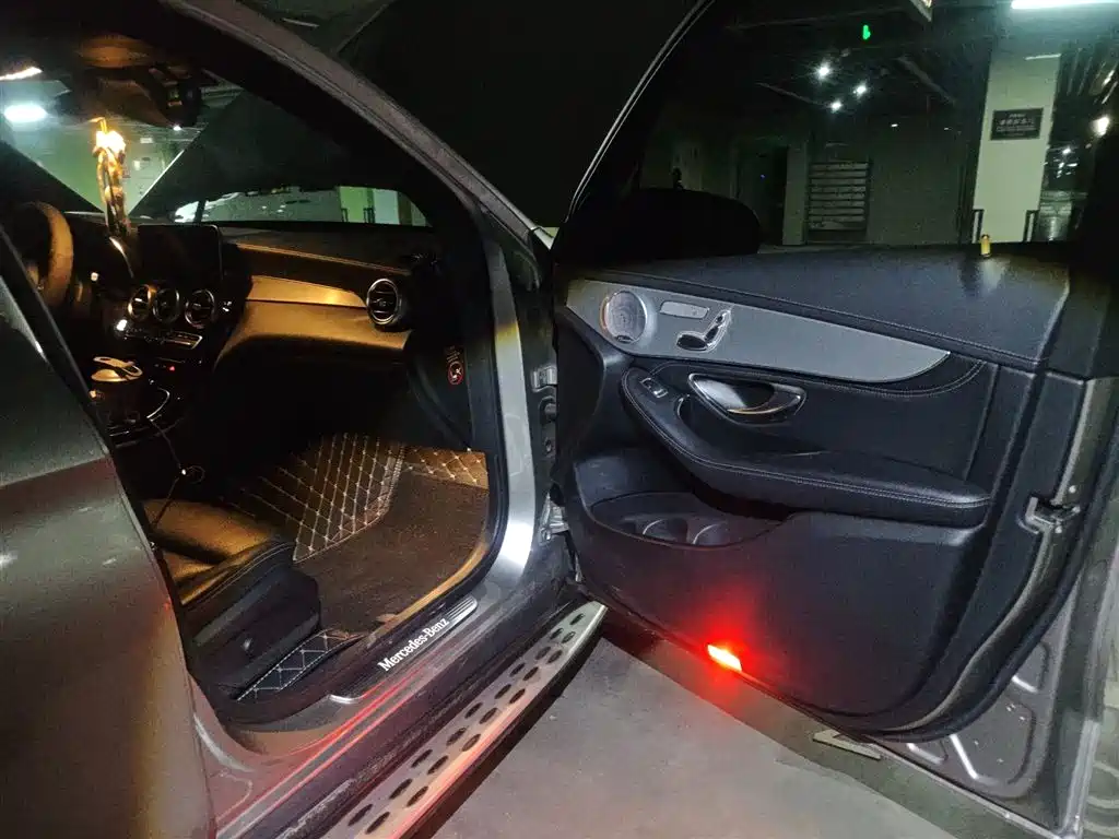 Mercedes-Benz GLC 2020 GLC 300 L 4MATIC Luxury фото 22