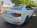Photo 7 - Škoda Octavia
