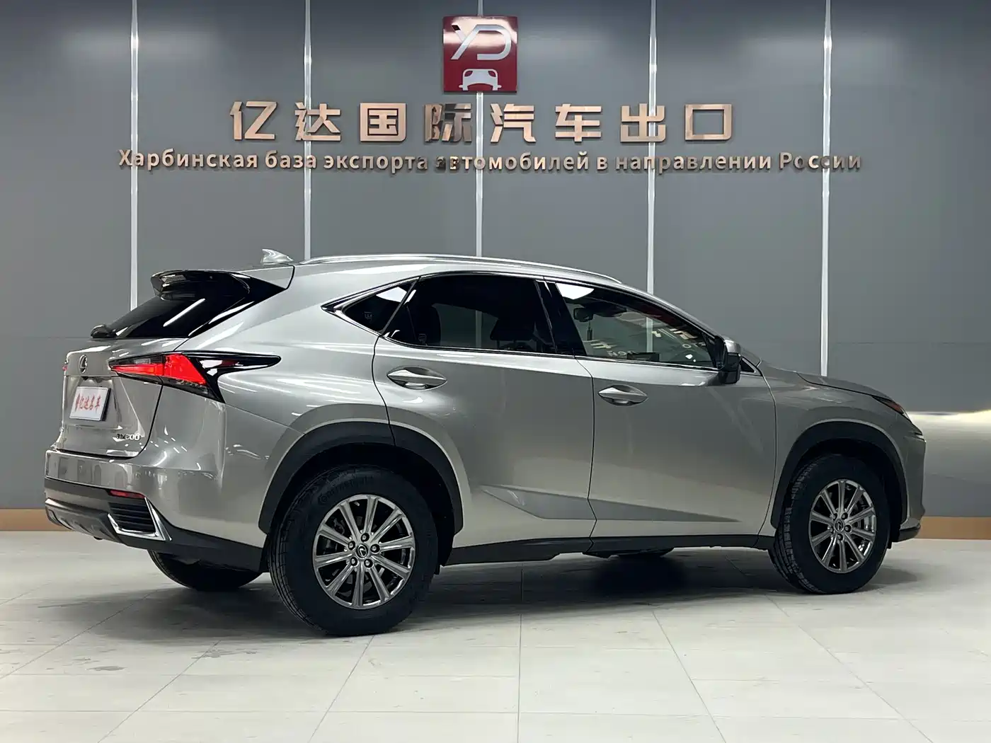 LEXUS NX
