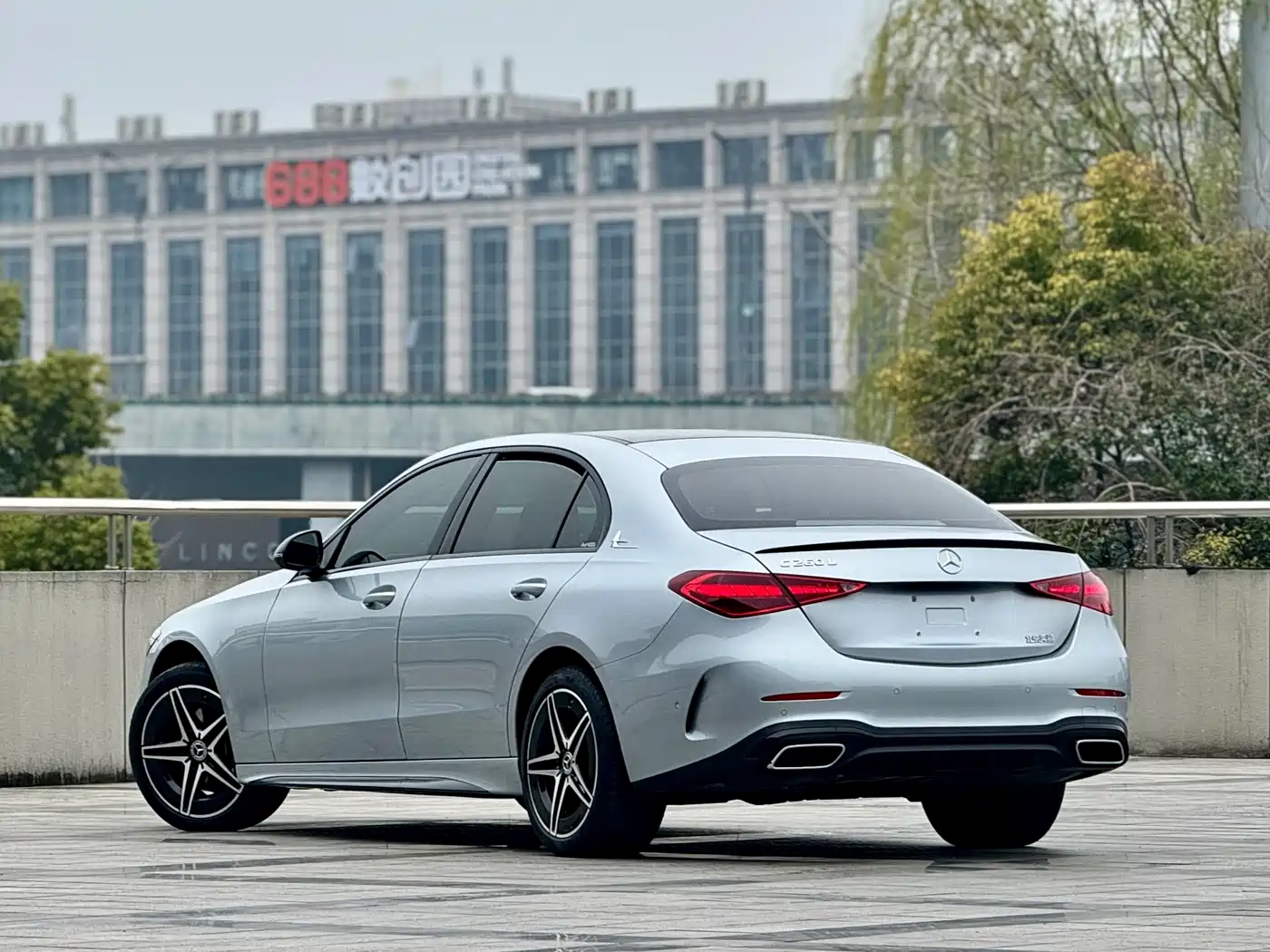 Mercedes-Benz C-Class 2023 C 260 L Night Edition Sport фото 3