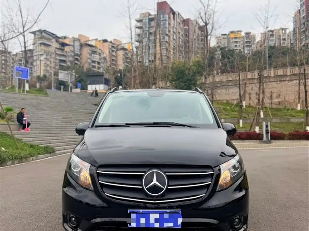 MERCEDES-BENZ VITO