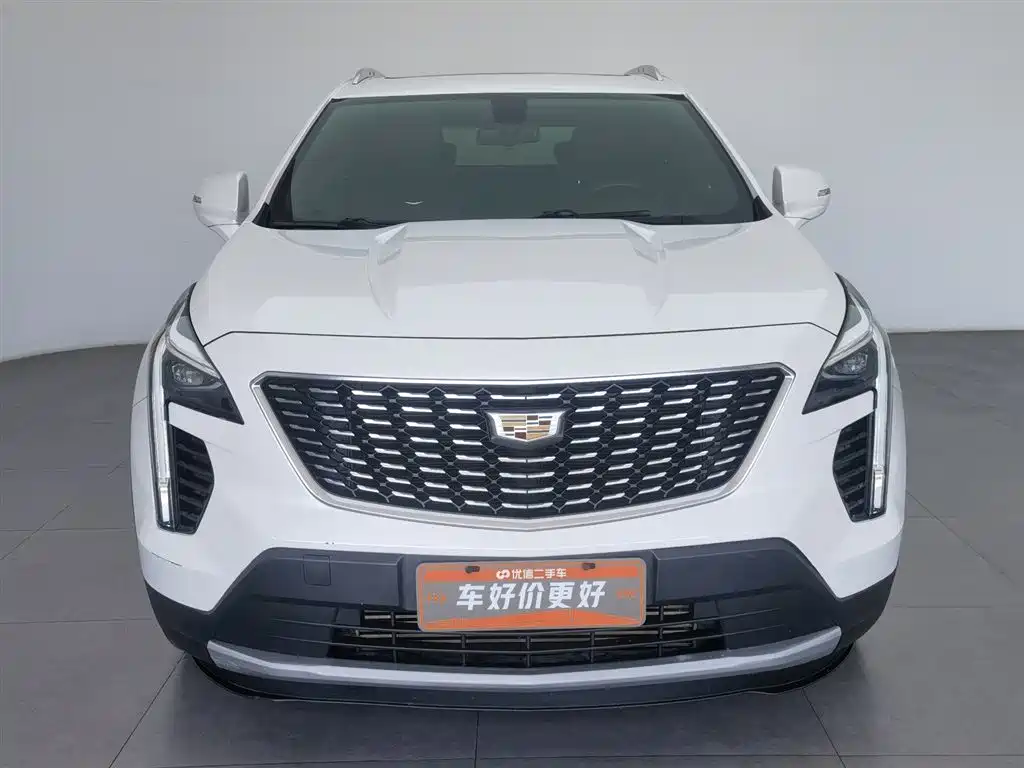 Cadillac XT4 2018 Model 28T 2WD Luxury фото 3