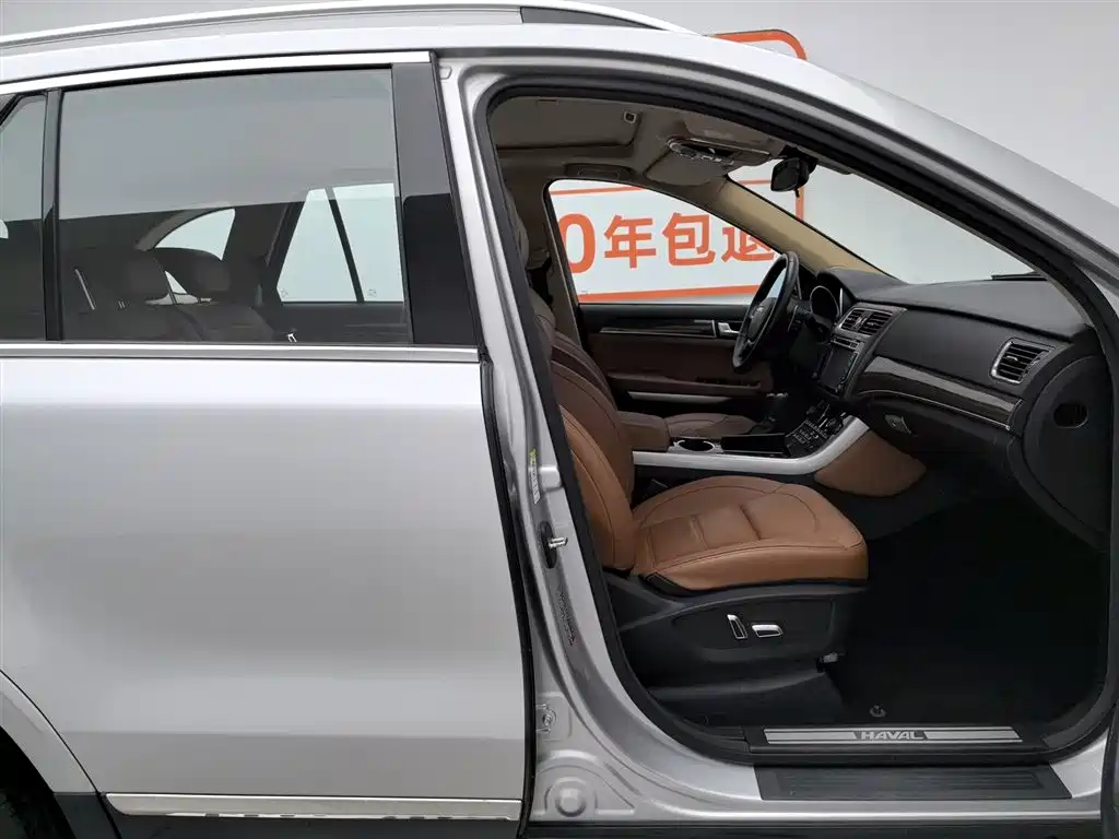 Haval H8 2015 2.0T 2WD Standard фото 23
