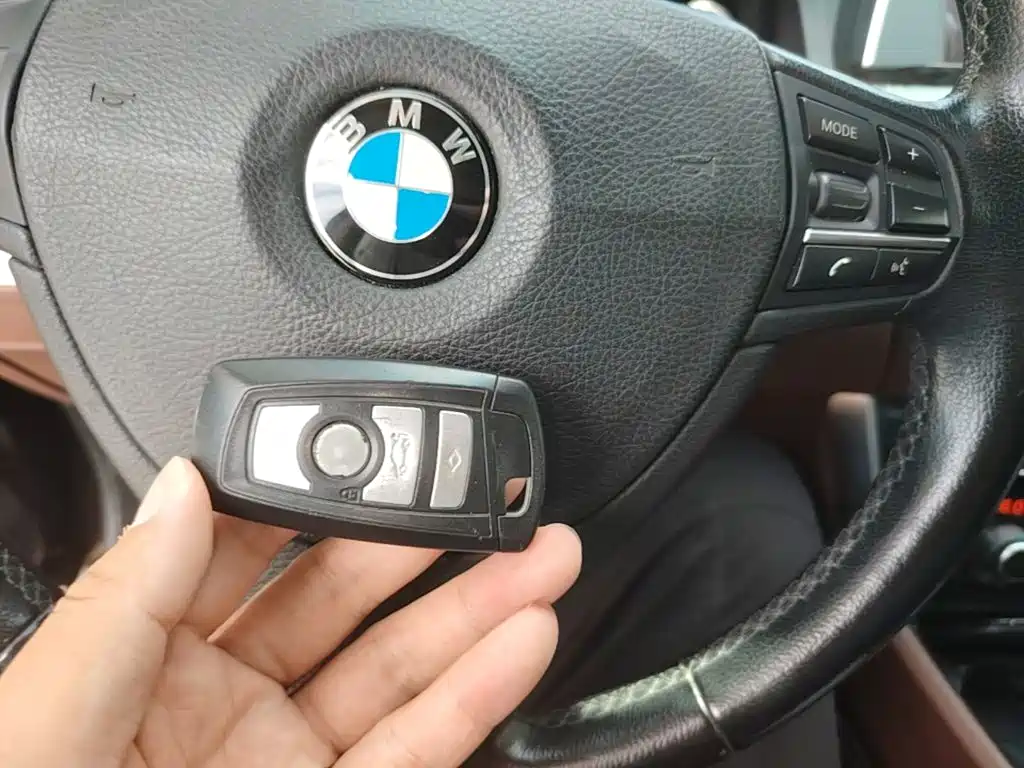 BMW 5 Series GT 2015 2014 528i Leading