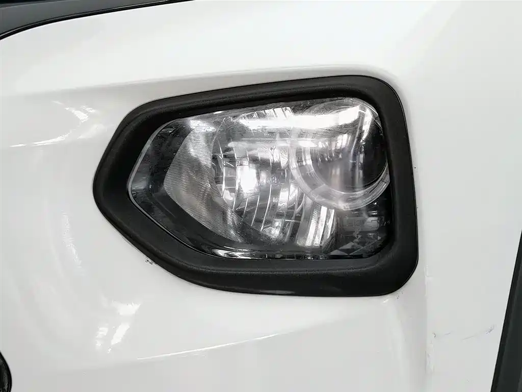 Chevrolet Trailblazer 2019 435T Redline CVT FWD Sport Edition (China VI) фото 7