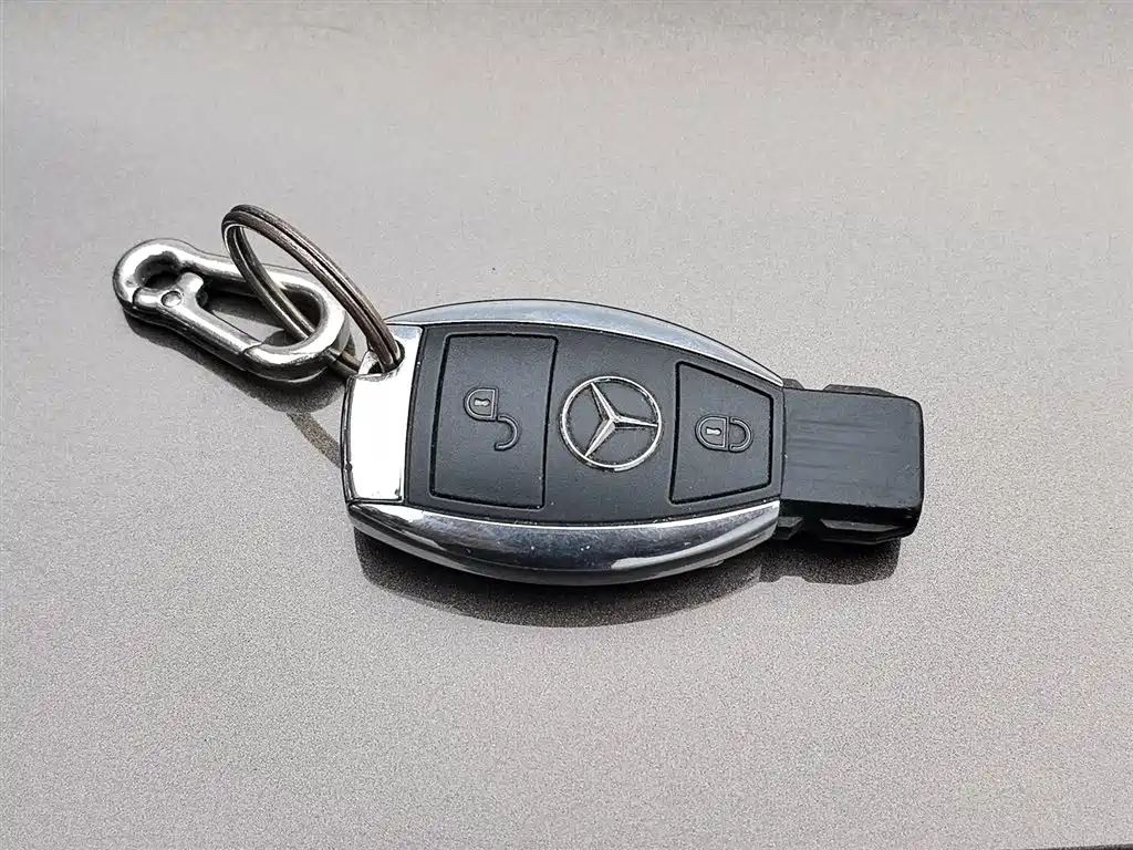 Mercedes-Benz GLK-Class 2014 GLK 200 Standard фото 19
