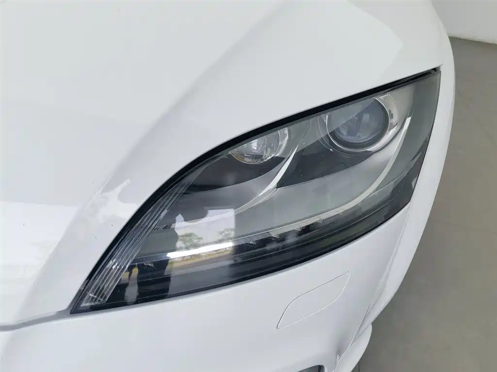 Audi TTS 2013 TTS Coupe 2.0TFSI quattro фото 7