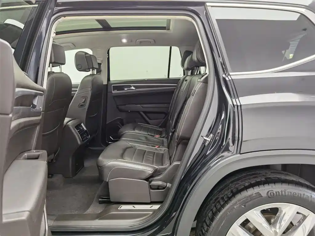 Volkswagen Teramont 2017 530 V6 AWD Ultimate Flagship Edition фото 15