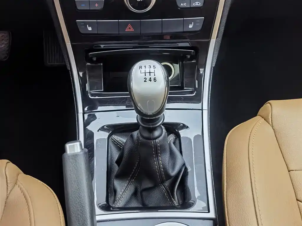 Haval H2 2014 1.5T Manual 2WD Elite Edition фото 13