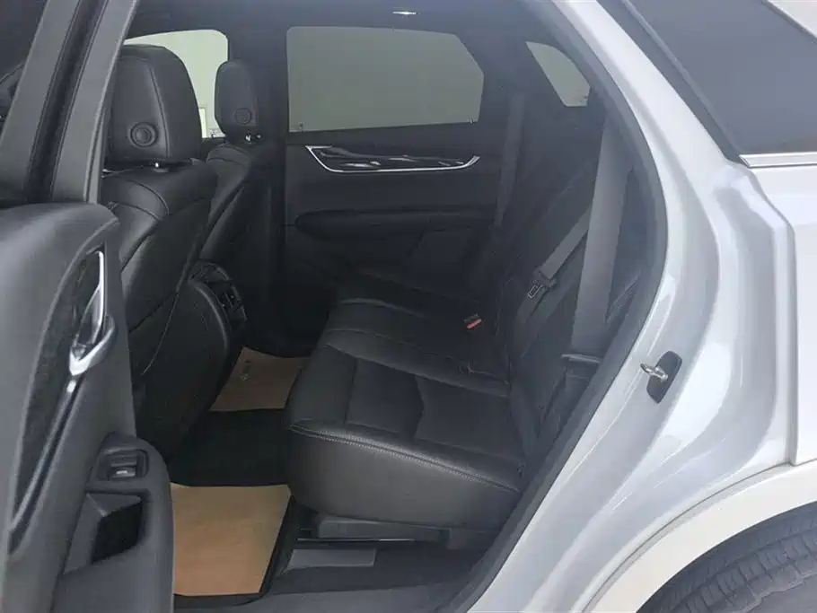 Cadillac XT5 2021 2.0T 4WD Luxury Edition фото 11