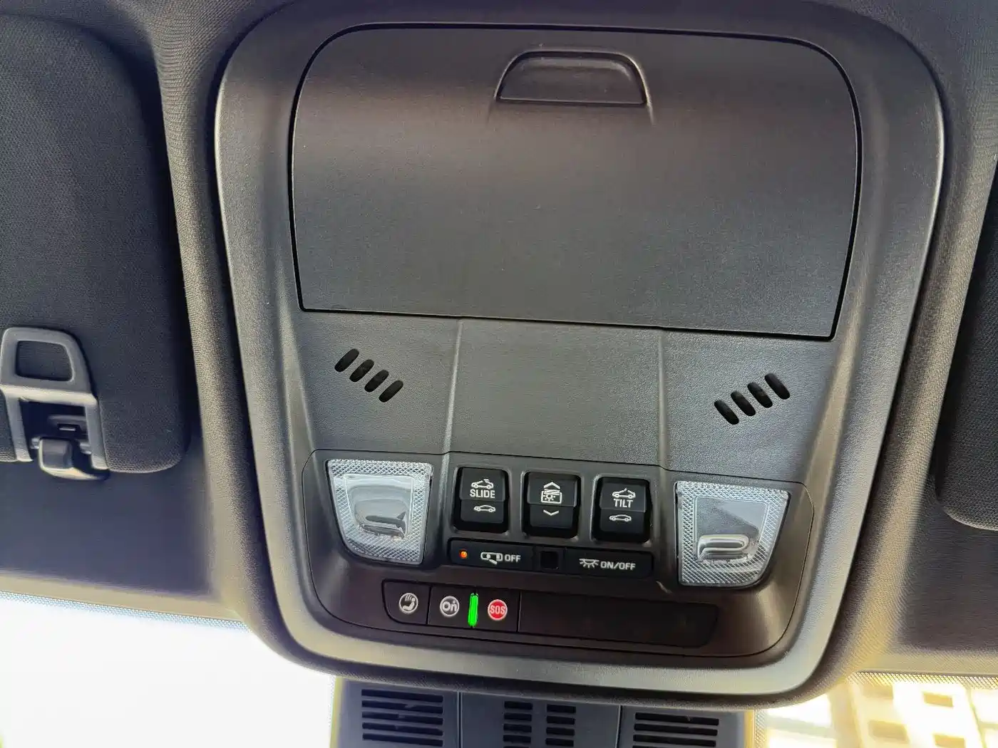 Cadillac XT4 2026 2024 28T 2WD Premium