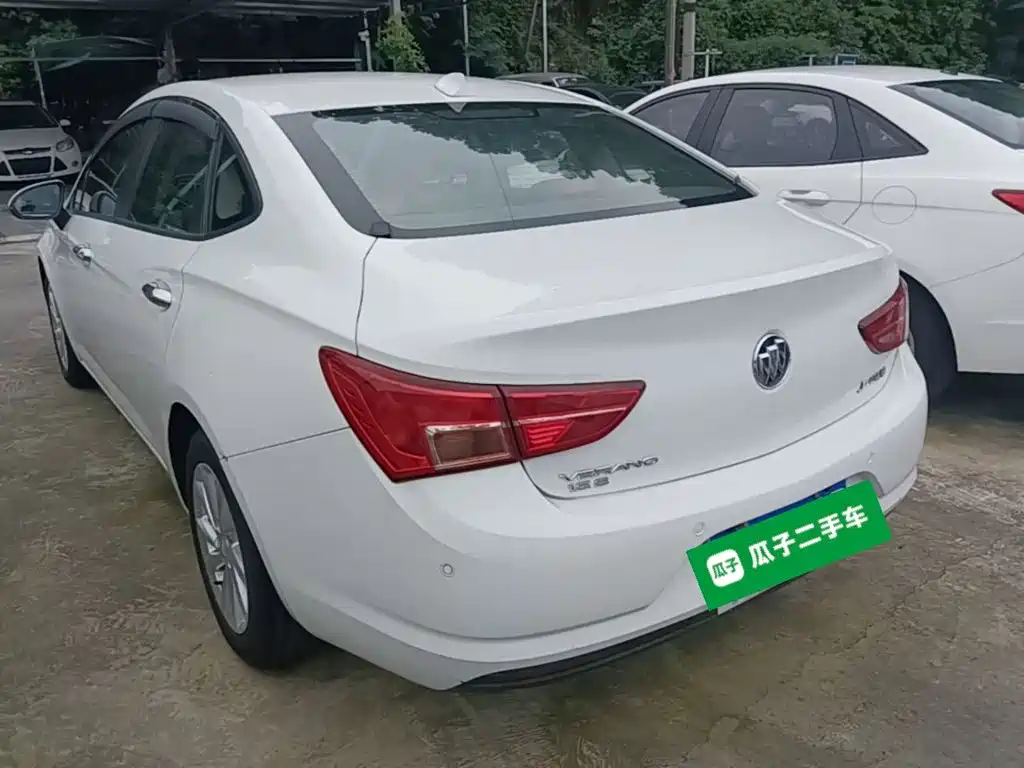 Фото 5 - Buick Verano