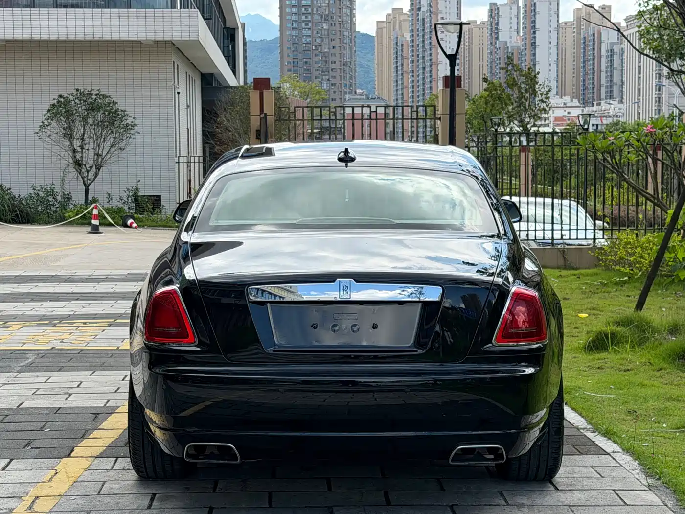 Photo 6 - Rolls-Royce Ghost