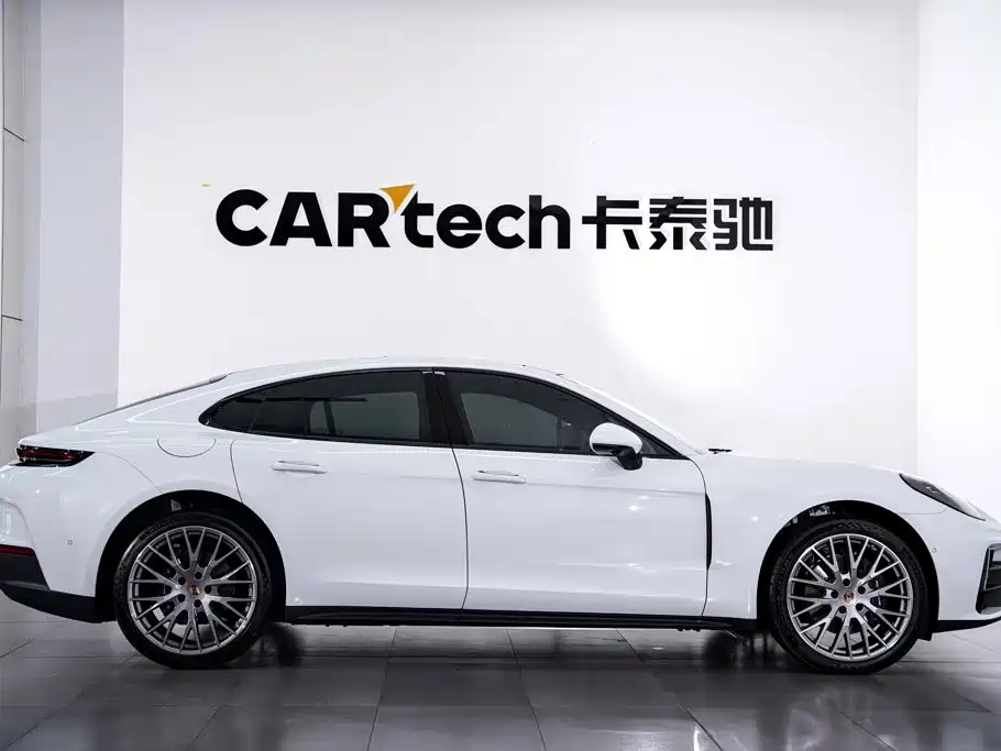 Porsche Panamera 2026