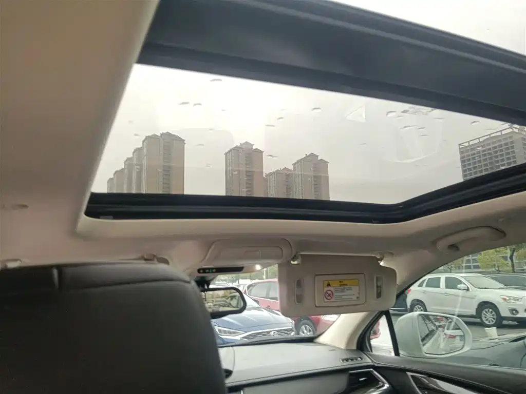 Cadillac XT5 2018 25T Luxury фото 18
