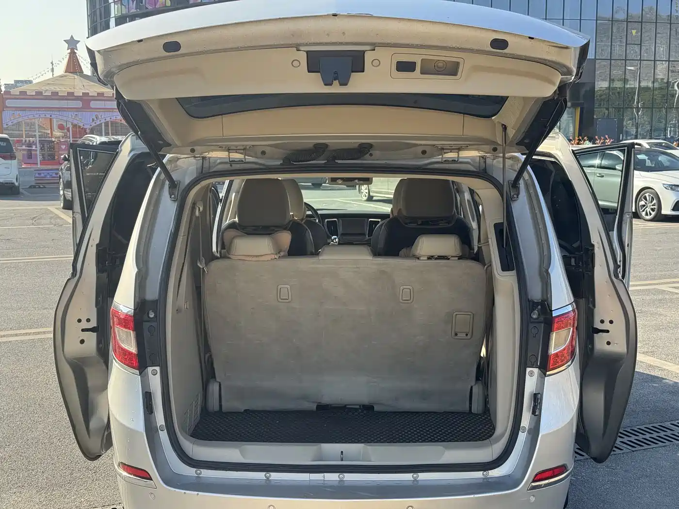 Buick GL8 2011 3.0L XT Luxury Business Flagship фото 32