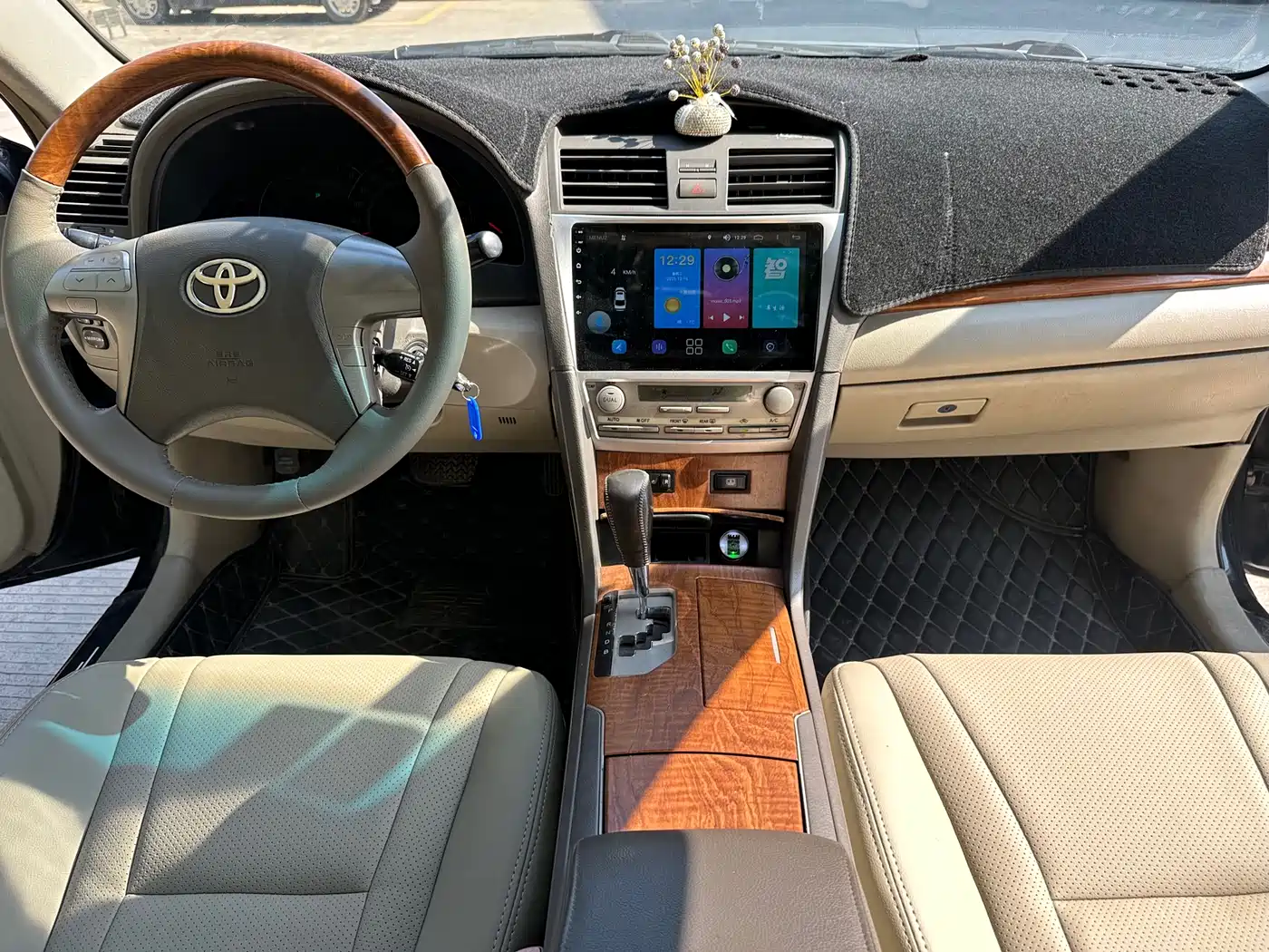 Toyota Camry 2009 Model 240G Luxury Edition фото 8