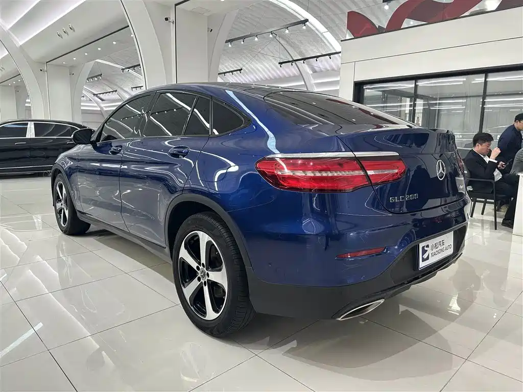 Mercedes-Benz GLC Coupe 2018 GLC 200 4MATIC Coupe SUV фото 20