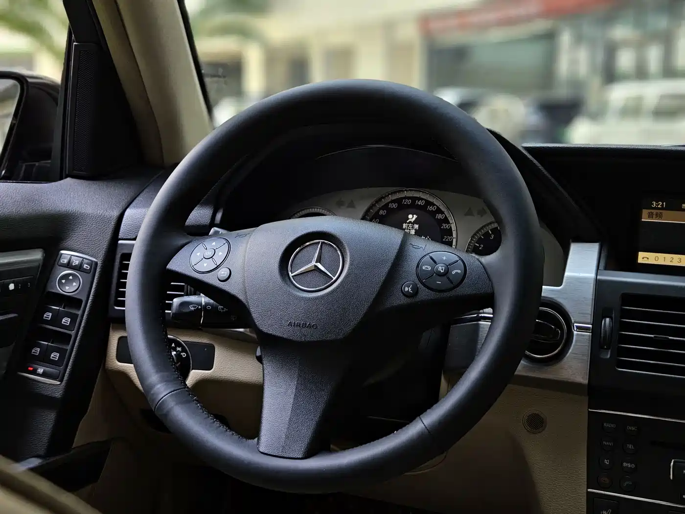 Mercedes-Benz GLK-Class (Import) 2008 GLK 300 4MATIC Luxury Edition фото 14