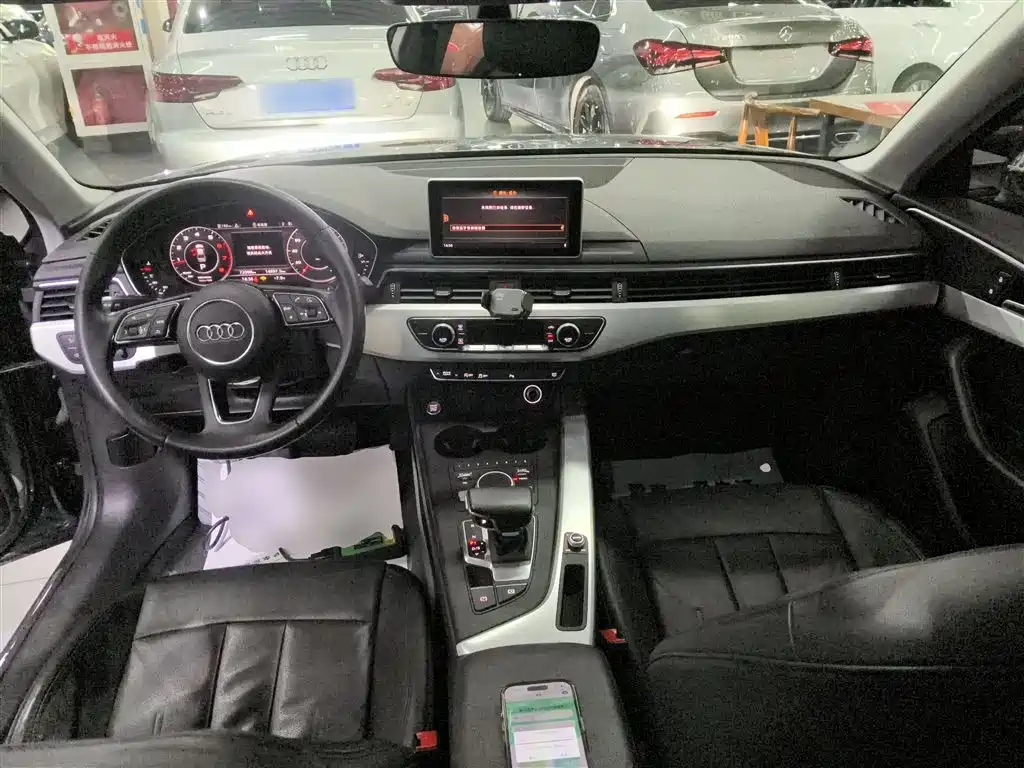 Audi A4L 2018 30th Anniversary 40 TFSI Fashion фото 6