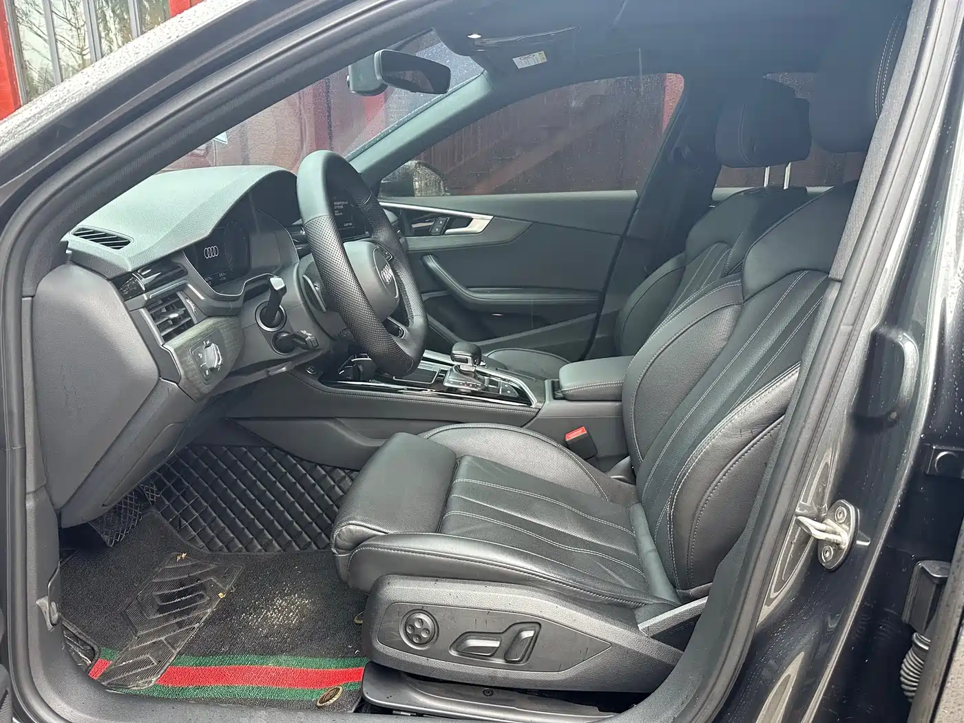 Audi A4L 2023 40 TFSI Luxury Sport фото 9
