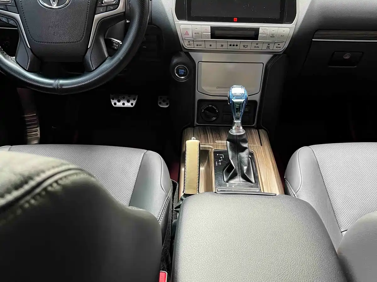 Toyota Prado 2019 3.5L Automatic TX-L Zunxiang Edition фото 24