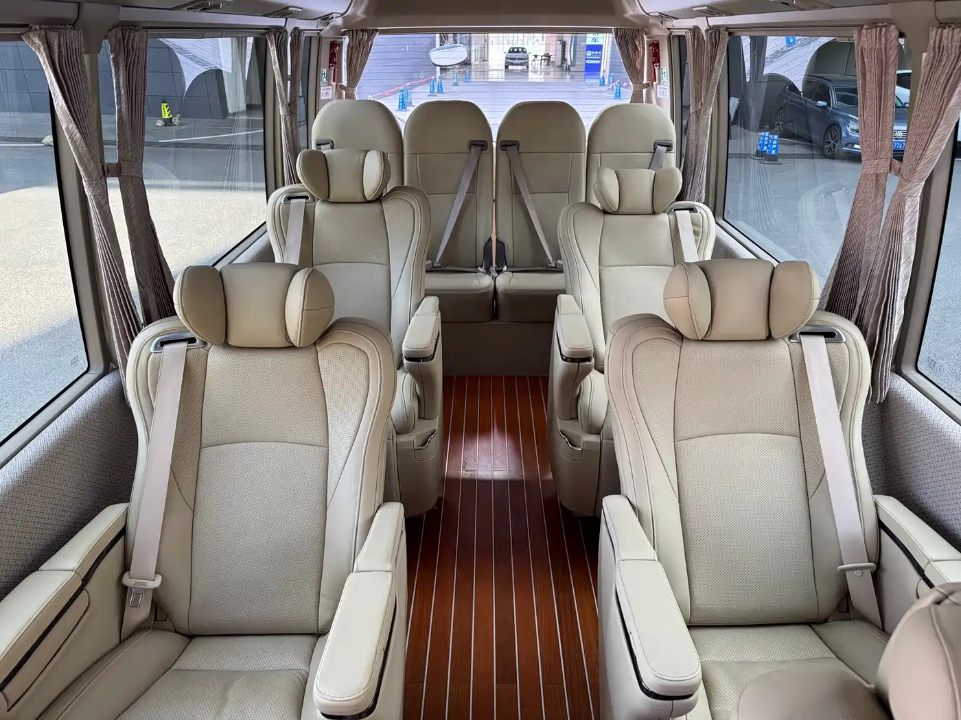 Toyota Coaster 2019 4.0L Luxury Vehicle GRB53L-ZCMEK 20-seater 9GR фото 15