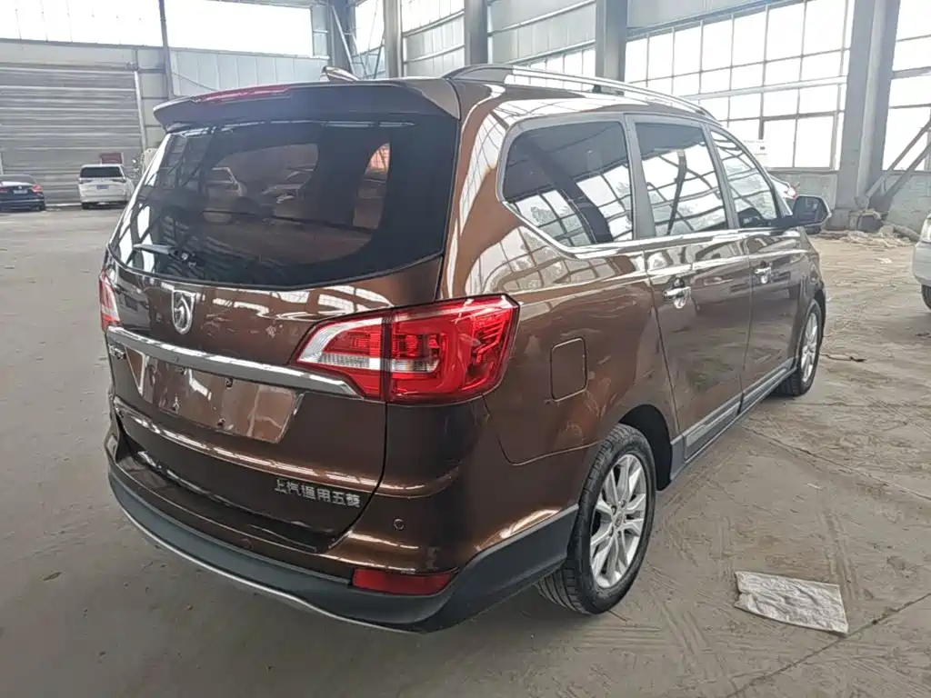 Фото 7 - Baojun 730