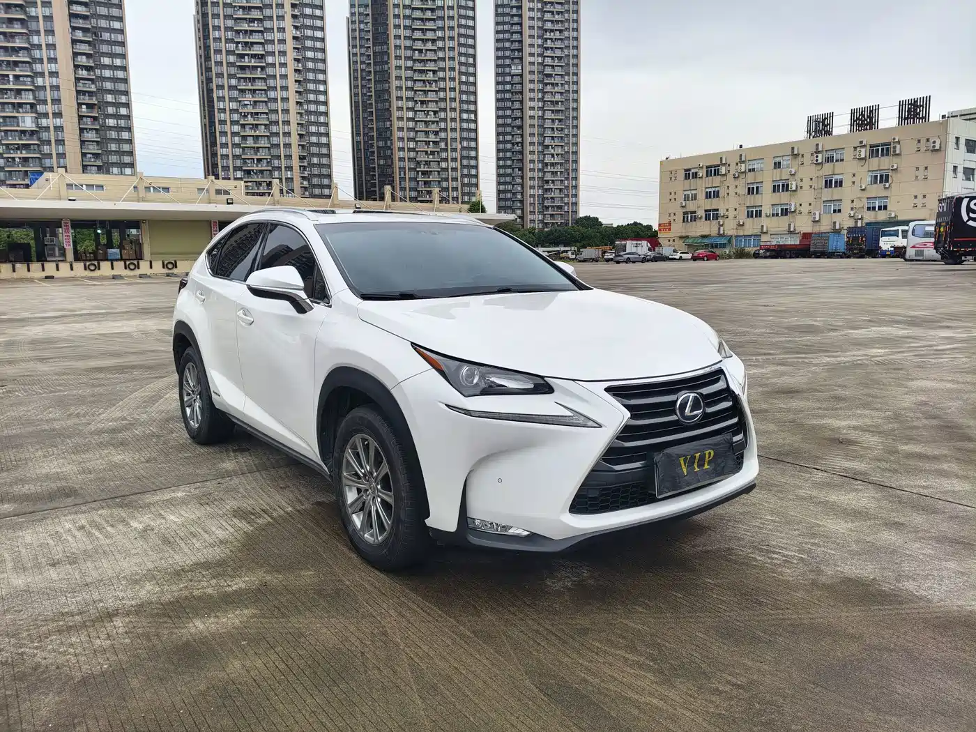 Photo 3 - Lexus NX