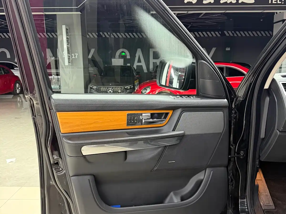 Land Rover Range Rover Sport 2012 5.0 SC V8 Fengshang Genesis Edition фото 13