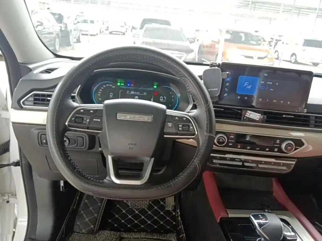 Jetour X70 2024 2023 1.5T DCT Beyond PRO+ 5-seater