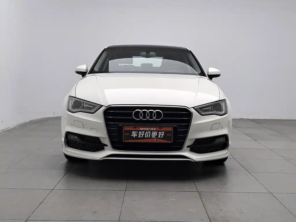 Audi A3 (Import) 2014 2014 Limousine 40 TFSI S line Luxury