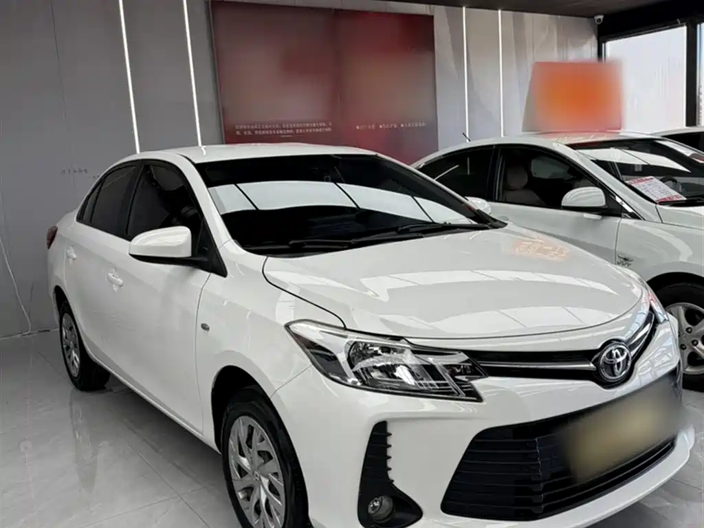 Toyota Vios 2021 1.5L CVT Zhixing Edition фото 8