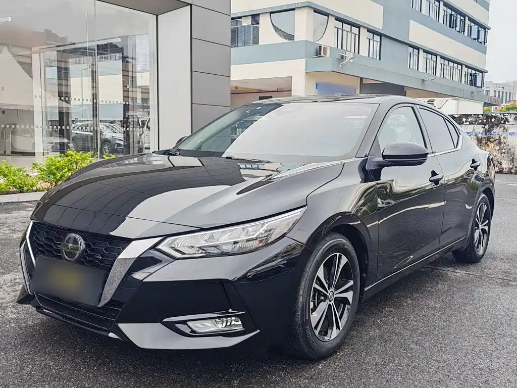 Nissan SYLPHY, миниатюра 2
