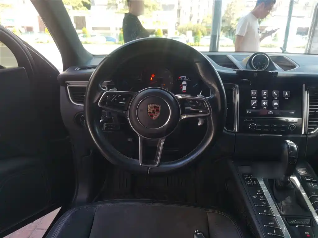 Porsche Macan 2017 Macan S 3.0T фото 11