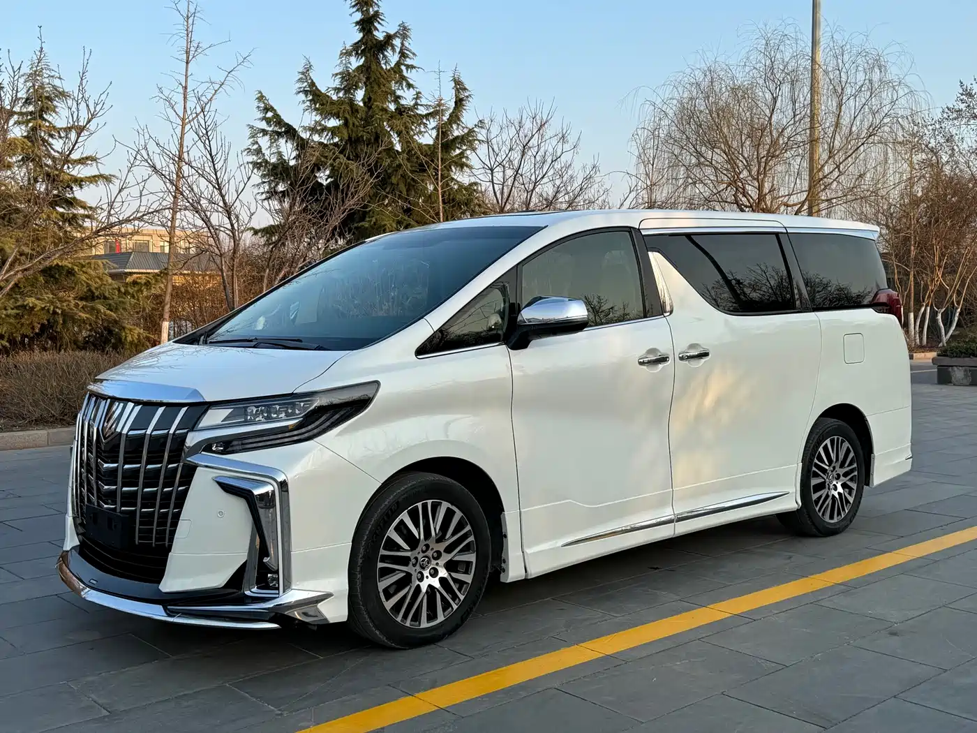 Toyota Alphard 2015 3.5L Luxury Edition