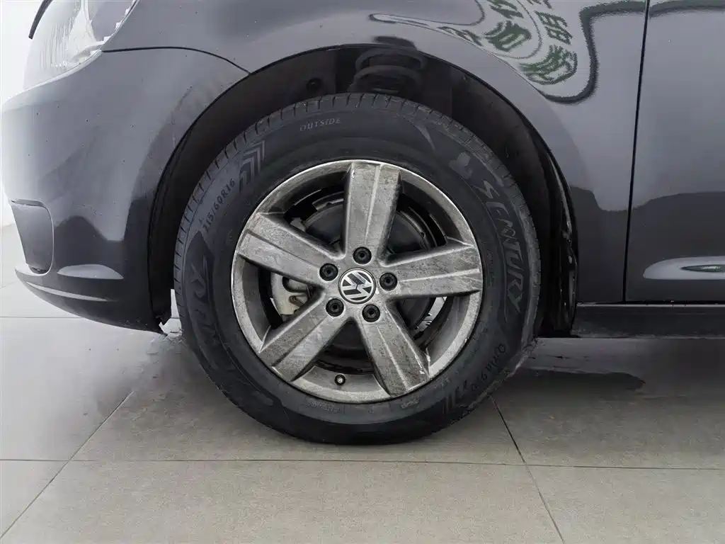 Volkswagen Touran 2015 1.4T Manual Trend Edition 5-seater фото 17