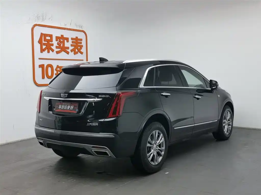 CADILLAC XT5